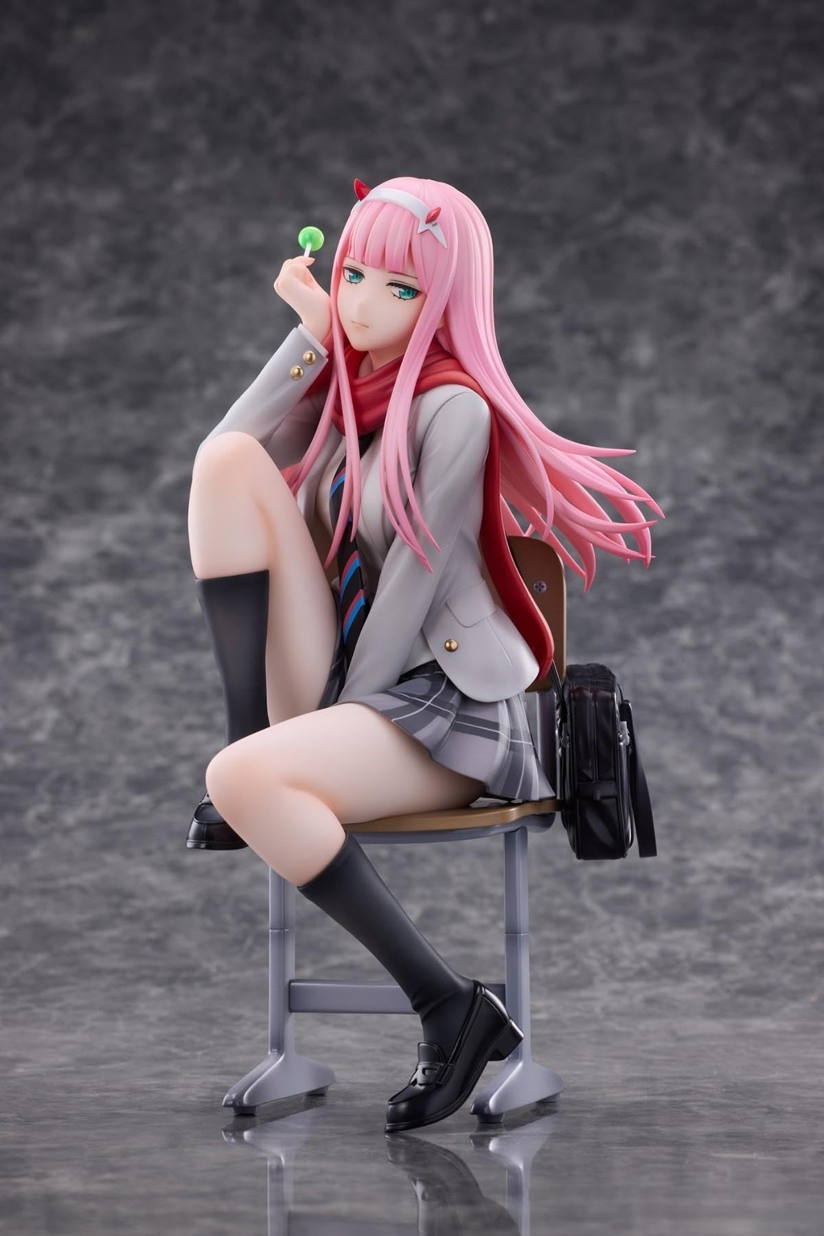 Amazon.co.jp: 『ダーリン・イン・ザ・フランキス』ゼロツー 1/6